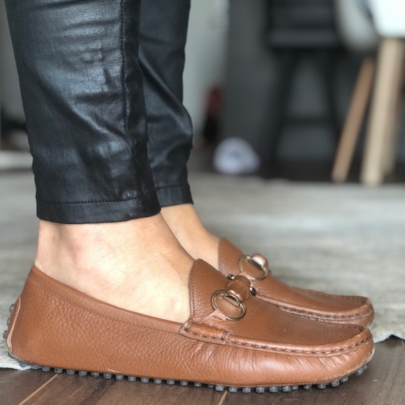 Gucci shoes in cognac